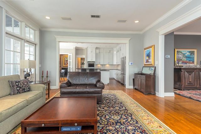 170 HARBOR ISLE CIR N, Memphis, TN 38103