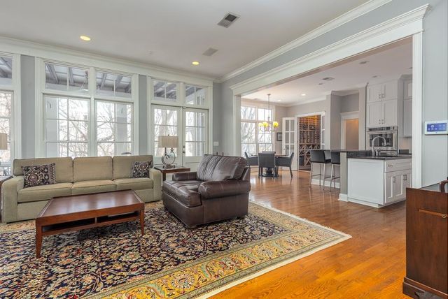 170 HARBOR ISLE CIR N, Memphis, TN 38103