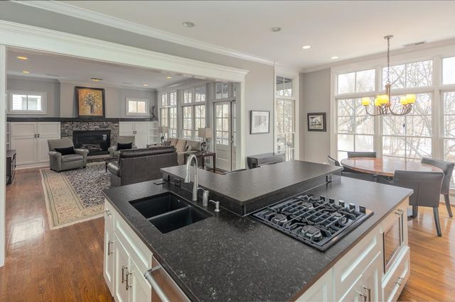 170 HARBOR ISLE CIR N, Memphis, TN 38103