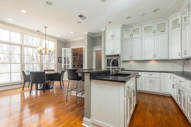 170 HARBOR ISLE CIR N, Memphis, TN 38103