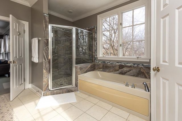 170 HARBOR ISLE CIR N, Memphis, TN 38103