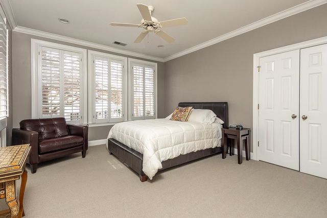 170 HARBOR ISLE CIR N, Memphis, TN 38103