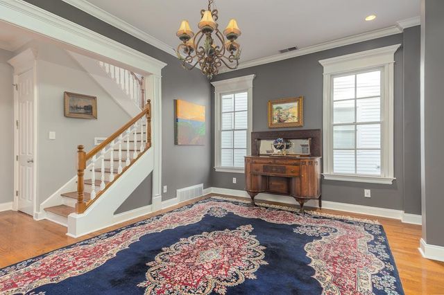 170 HARBOR ISLE CIR N, Memphis, TN 38103