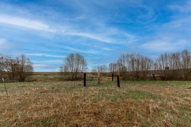 343XX N Spotted Rd, Deer Park, WA 99006