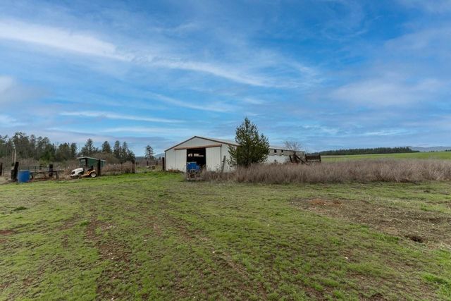 343XX N Spotted Rd, Deer Park, WA 99006