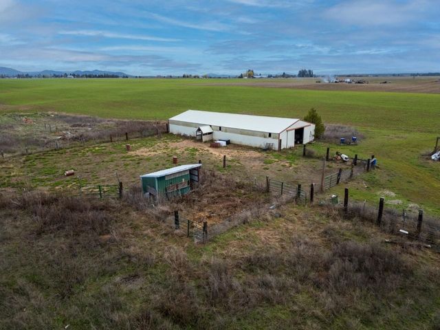 343XX N Spotted Rd, Deer Park, WA 99006