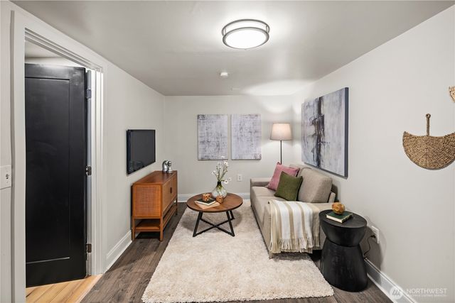 3924 S Pilgrim St, Seattle, WA 98118