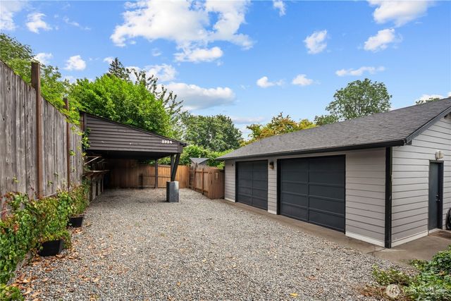 3924 S Pilgrim St, Seattle, WA 98118