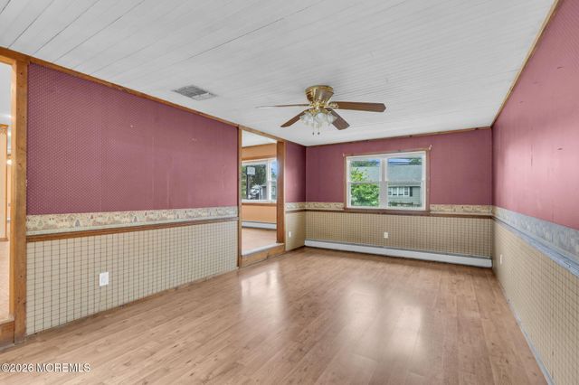 317 Beachwood Boulevard, Beachwood, NJ 08722