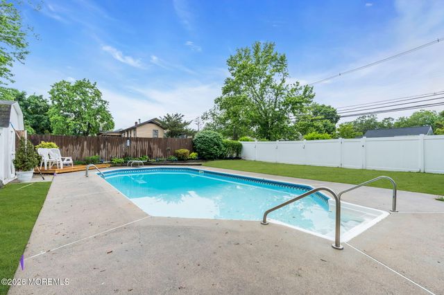 317 Beachwood Boulevard, Beachwood, NJ 08722