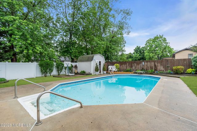 317 Beachwood Boulevard, Beachwood, NJ 08722