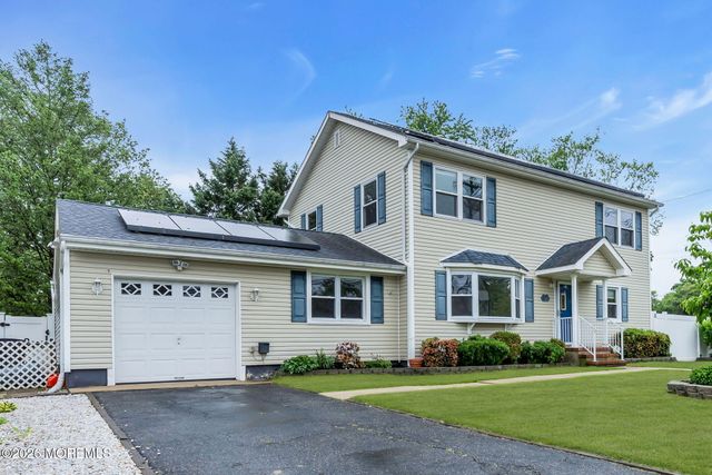 317 Beachwood Boulevard, Beachwood, NJ 08722