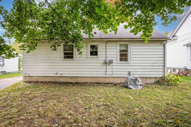 828 Malzahn Street, Saginaw, MI 48602