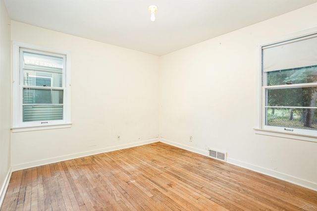 828 Malzahn Street, Saginaw, MI 48602