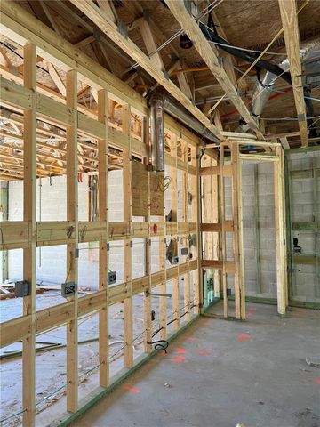 3905 W CARMEN STREET, Tampa, FL 33609