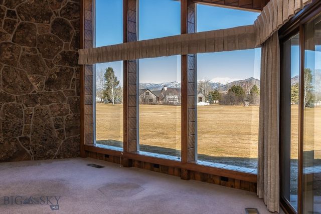 25 Riverside Drive, Bozeman, MT 59715