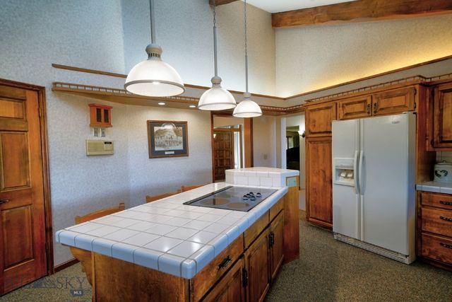 25 Riverside Drive, Bozeman, MT 59715