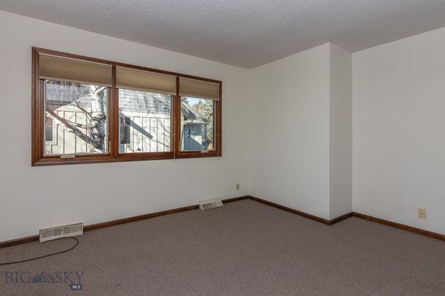 25 Riverside Drive, Bozeman, MT 59715