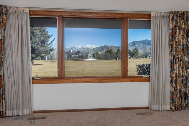 25 Riverside Drive, Bozeman, MT 59715