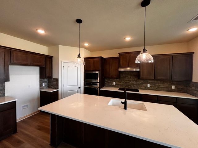 164 Hillview Trail, Decatur, TX 76234