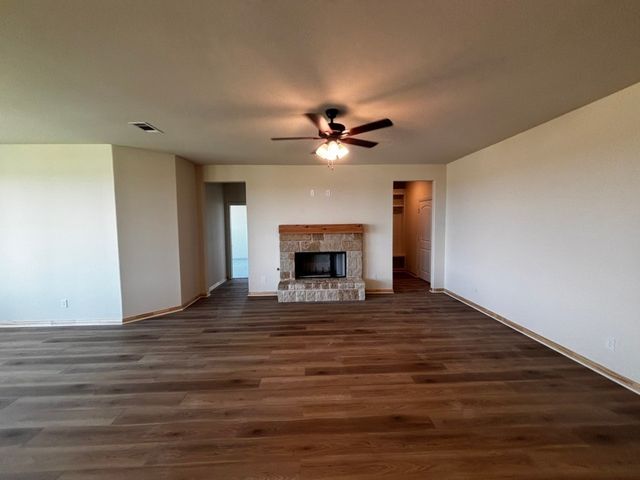 164 Hillview Trail, Decatur, TX 76234