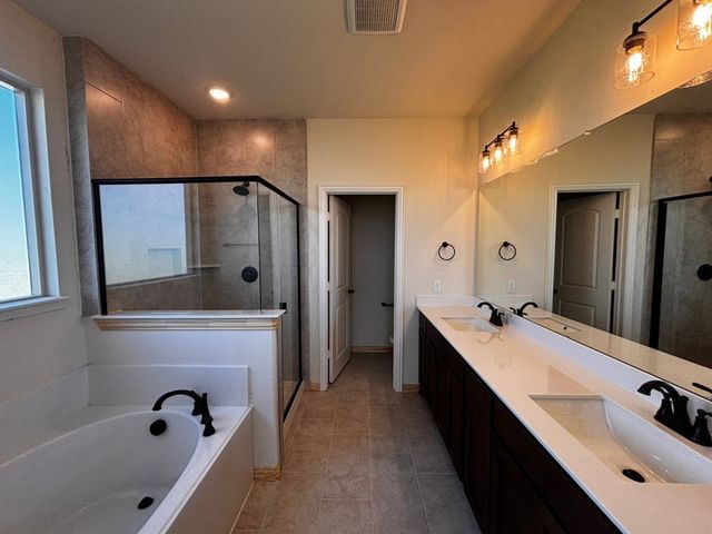 164 Hillview Trail, Decatur, TX 76234