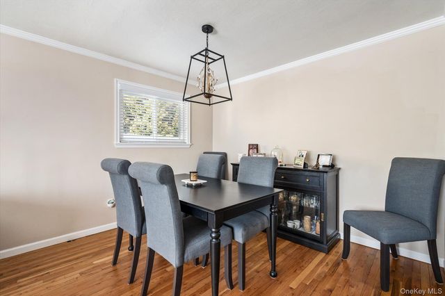 249 Hampton Road, West Babylon, NY 11704