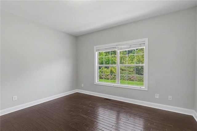 328 Thistlewood Run, Mcdonough, GA 30252
