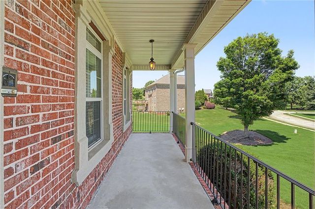 328 Thistlewood Run, Mcdonough, GA 30252