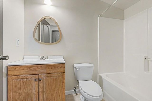 328 Thistlewood Run, Mcdonough, GA 30252
