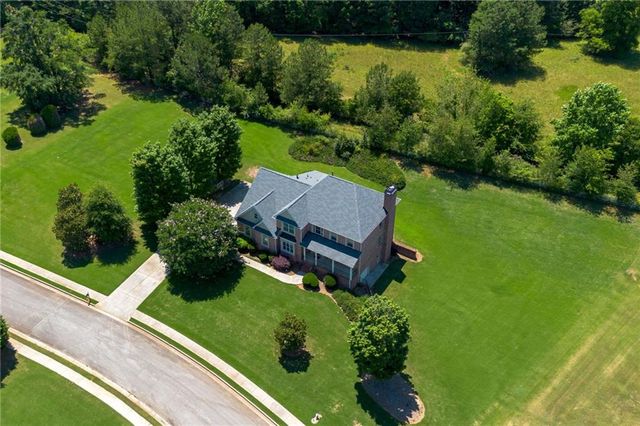 328 Thistlewood Run, Mcdonough, GA 30252