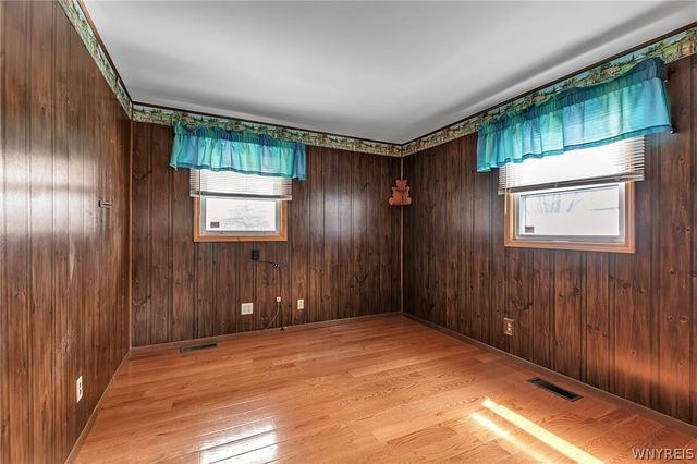 220 Ansley Court, West Seneca, NY 14224