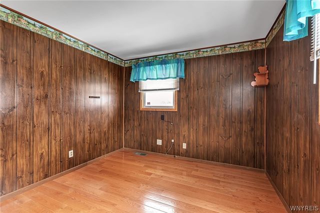 220 Ansley Court, West Seneca, NY 14224