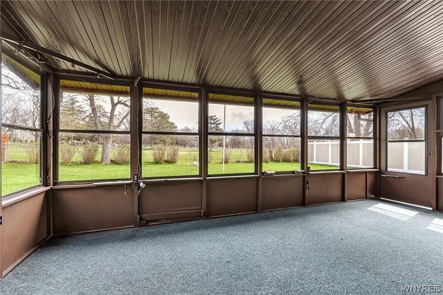 220 Ansley Court, West Seneca, NY 14224