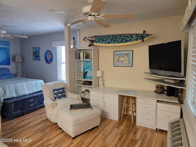 300 Spencer Farlow Drive F, Carolina Beach, NC 28428