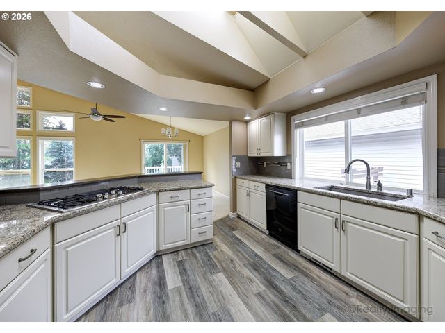 15007 Se 35TH St, Vancouver, WA 98683