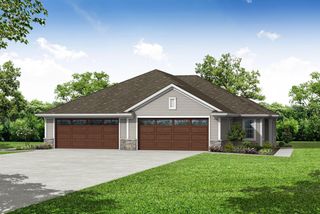 403 Park Villas CIRCLE #2402, Waterford, WI 53185