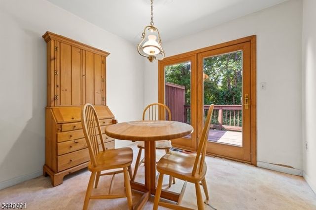 22 Village Green Ct, South Orange Village Twp., NJ 07079