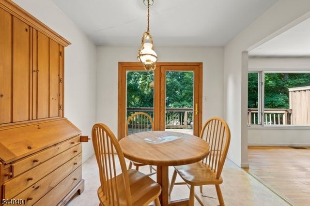 22 Village Green Ct, South Orange Village Twp., NJ 07079