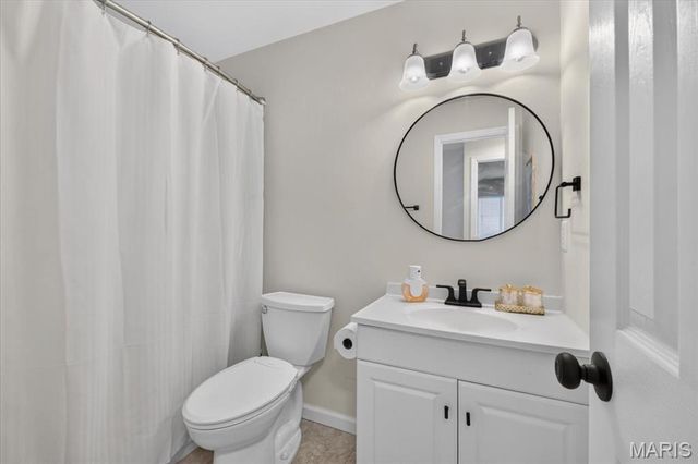 807 Gaillard Court, Ballwin, MO 63011