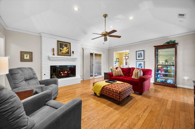 1141 Bayshore Drive, Rockwall, TX 75087