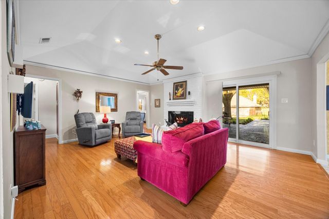 1141 Bayshore Drive, Rockwall, TX 75087