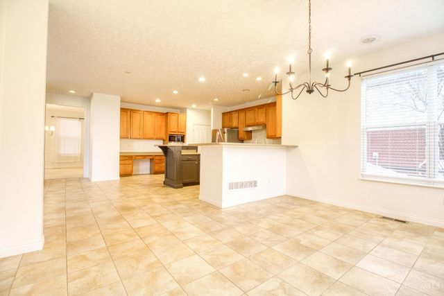 4294 Fox Ridge Drive, Batavia Twp, OH 45103