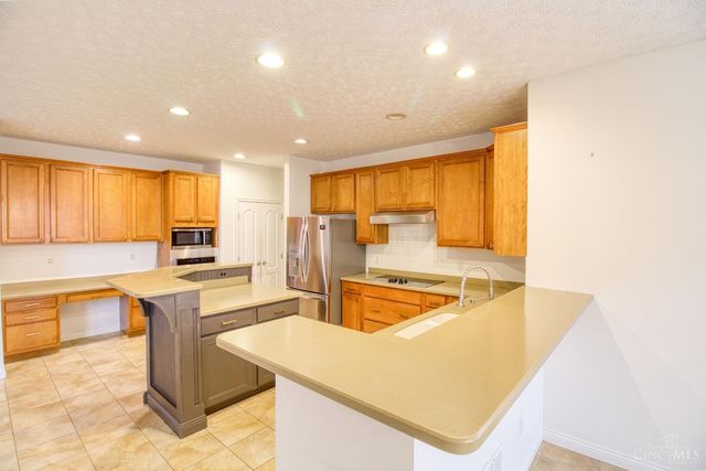 4294 Fox Ridge Drive, Batavia Twp, OH 45103