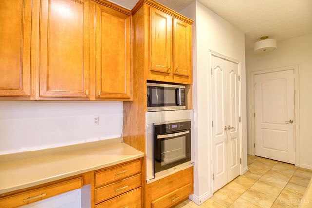 4294 Fox Ridge Drive, Batavia Twp, OH 45103