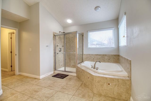 4294 Fox Ridge Drive, Batavia Twp, OH 45103