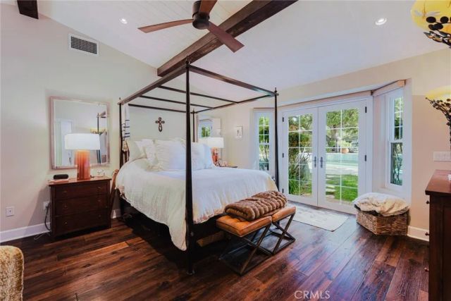 24713 Choke Cherry Lane, Newhall, CA 91321