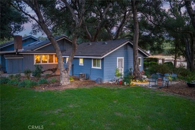 24713 Choke Cherry Lane, Newhall, CA 91321