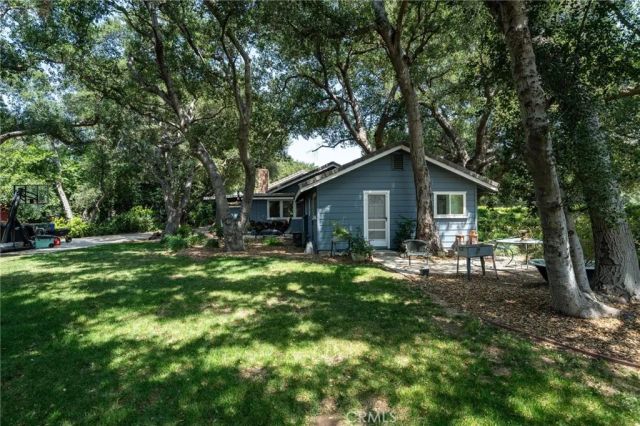 24713 Choke Cherry Lane, Newhall, CA 91321