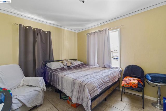 24024 Park St., Hayward, CA 94541